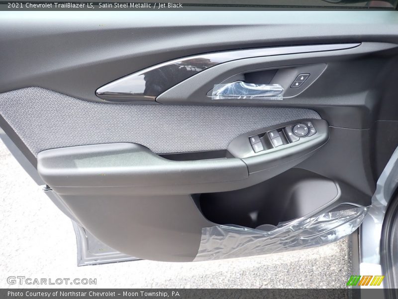 Satin Steel Metallic / Jet Black 2021 Chevrolet TrailBlazer LS
