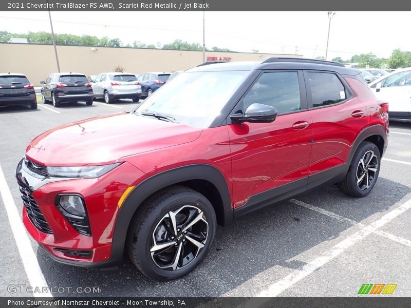 Front 3/4 View of 2021 TrailBlazer RS AWD
