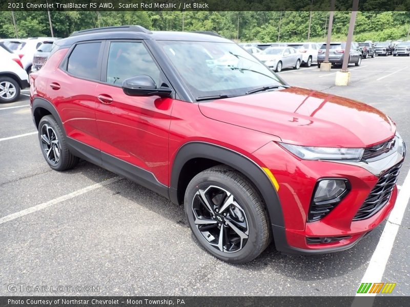 Front 3/4 View of 2021 TrailBlazer RS AWD
