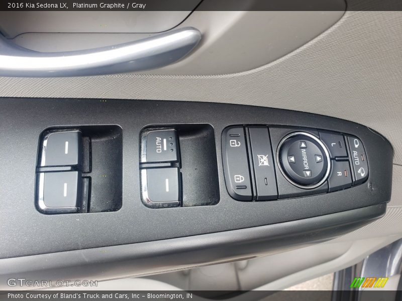 Platinum Graphite / Gray 2016 Kia Sedona LX