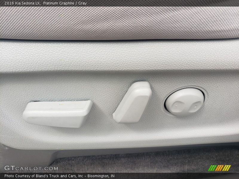 Platinum Graphite / Gray 2016 Kia Sedona LX