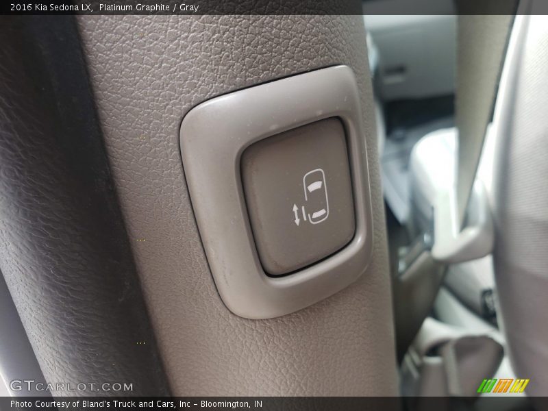 Platinum Graphite / Gray 2016 Kia Sedona LX