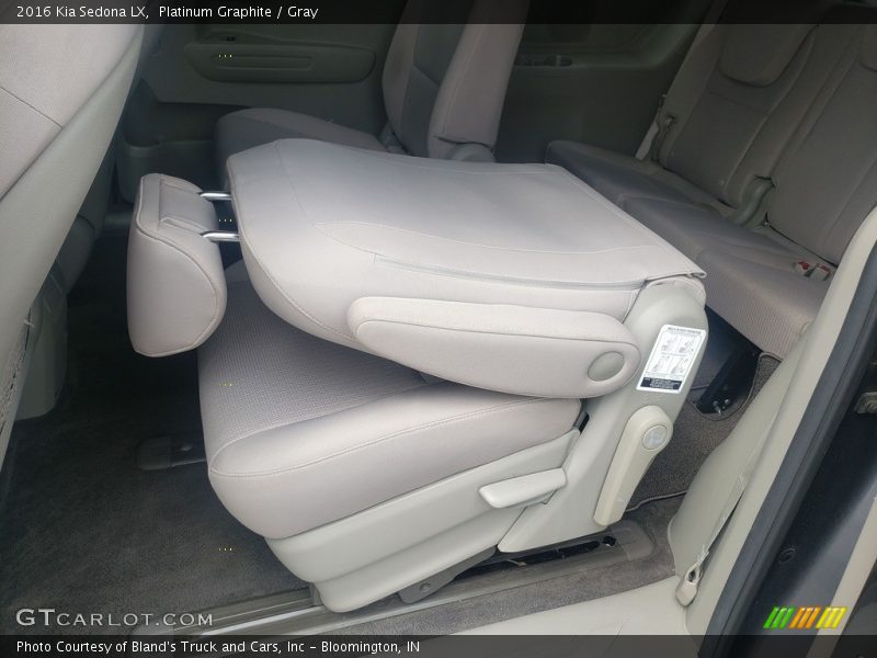 Platinum Graphite / Gray 2016 Kia Sedona LX