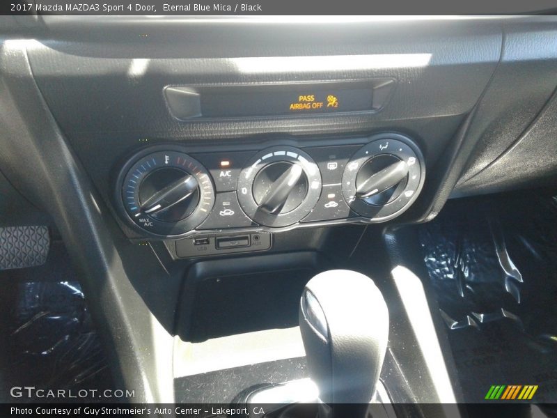 Eternal Blue Mica / Black 2017 Mazda MAZDA3 Sport 4 Door