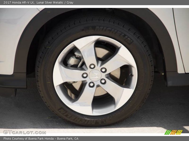 Lunar Silver Metallic / Gray 2017 Honda HR-V LX