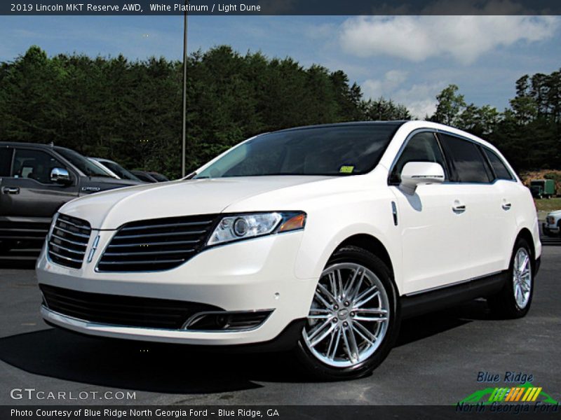 White Platinum / Light Dune 2019 Lincoln MKT Reserve AWD
