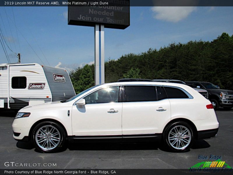 White Platinum / Light Dune 2019 Lincoln MKT Reserve AWD