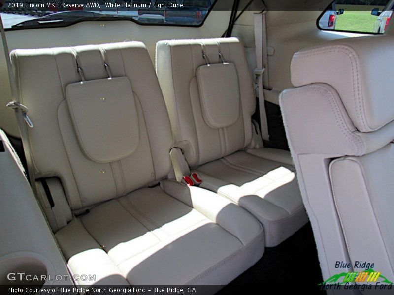 White Platinum / Light Dune 2019 Lincoln MKT Reserve AWD