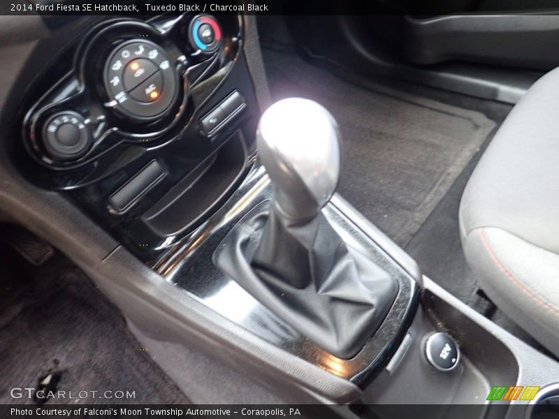 Tuxedo Black / Charcoal Black 2014 Ford Fiesta SE Hatchback