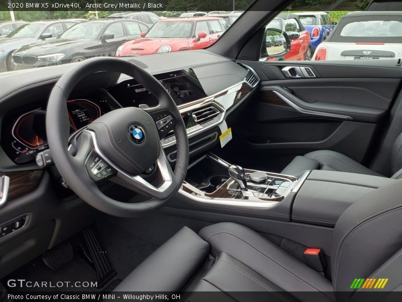 Arctic Grey Metallic / Black 2020 BMW X5 xDrive40i