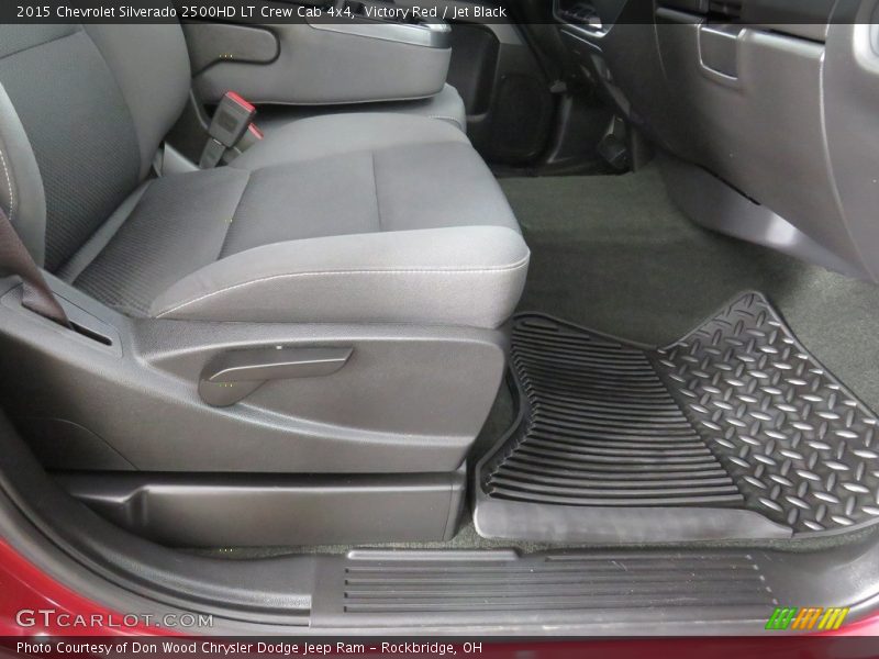 Victory Red / Jet Black 2015 Chevrolet Silverado 2500HD LT Crew Cab 4x4