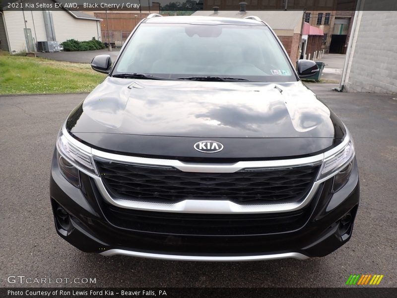 Black Cherry / Gray 2021 Kia Seltos EX AWD