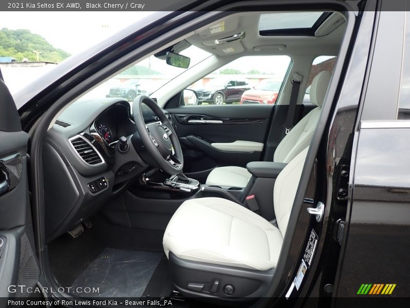 Black Cherry / Gray 2021 Kia Seltos EX AWD