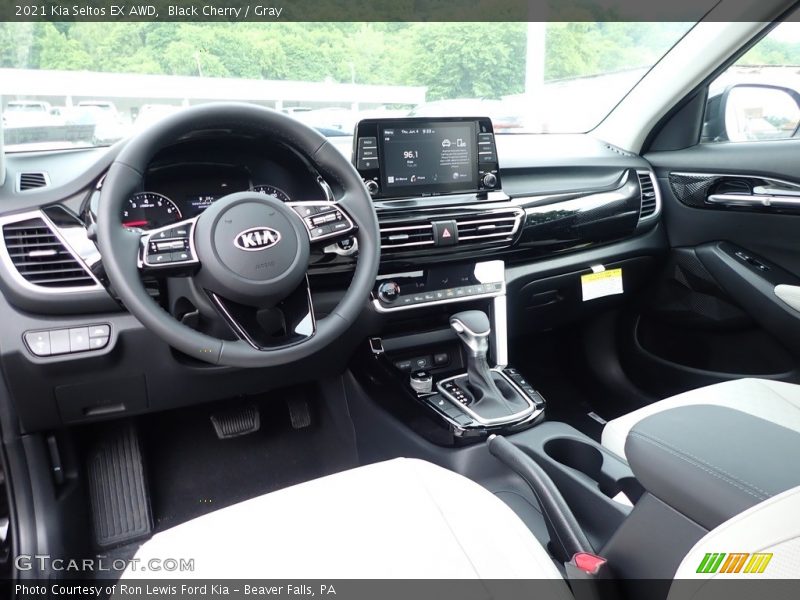 Black Cherry / Gray 2021 Kia Seltos EX AWD