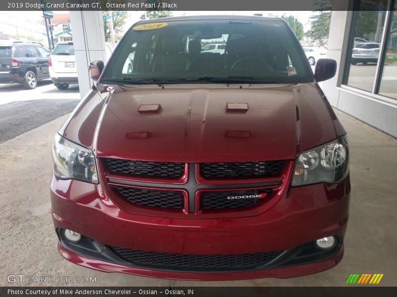 Octane Red Pearl / Black 2019 Dodge Grand Caravan GT