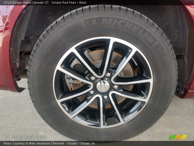 Octane Red Pearl / Black 2019 Dodge Grand Caravan GT