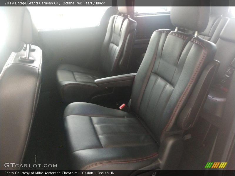 Octane Red Pearl / Black 2019 Dodge Grand Caravan GT