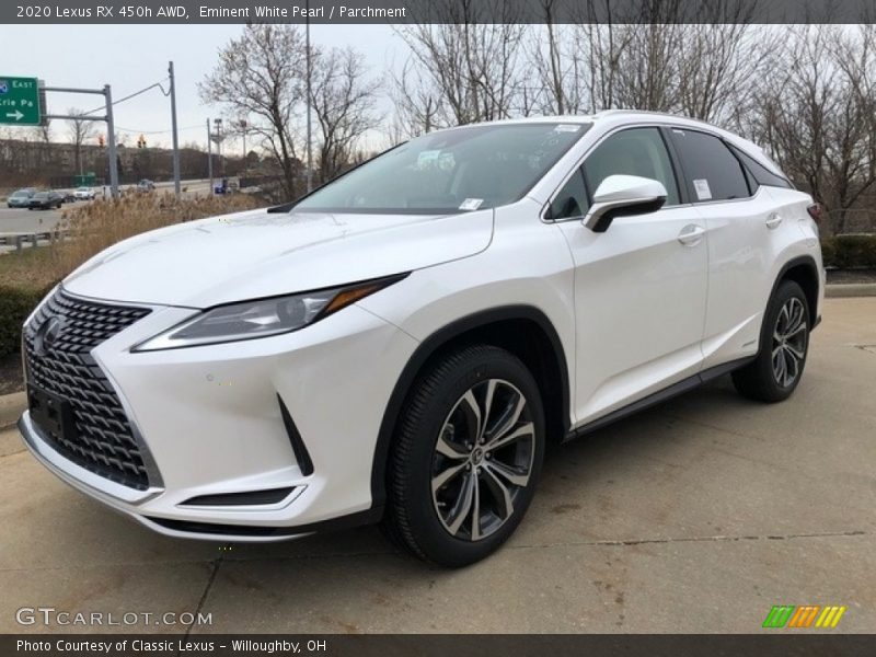Front 3/4 View of 2020 RX 450h AWD