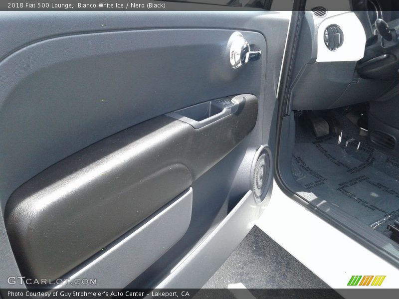Bianco White Ice / Nero (Black) 2018 Fiat 500 Lounge