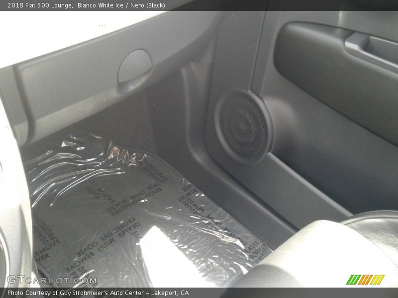 Bianco White Ice / Nero (Black) 2018 Fiat 500 Lounge
