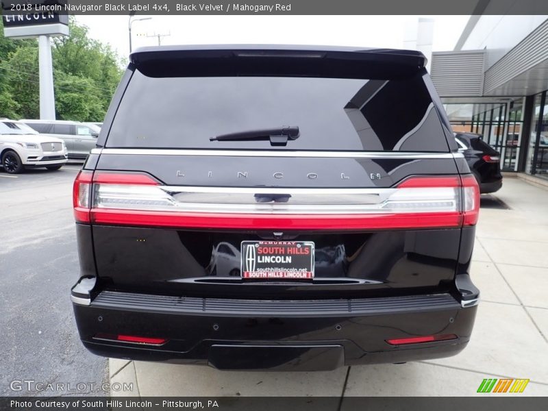 Black Velvet / Mahogany Red 2018 Lincoln Navigator Black Label 4x4