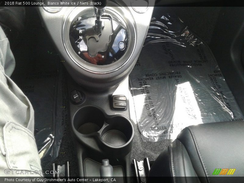 Bianco White Ice / Nero (Black) 2018 Fiat 500 Lounge