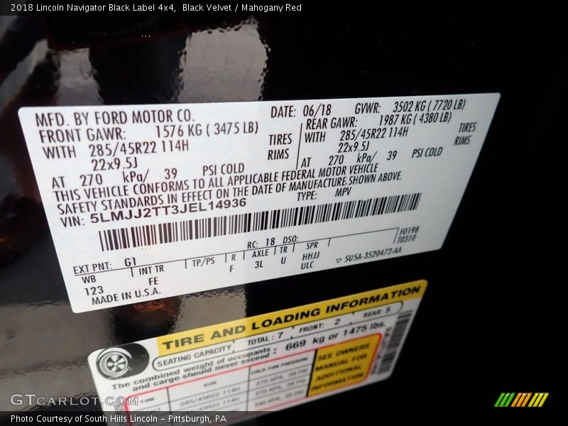 2018 Navigator Black Label 4x4 Black Velvet Color Code G1