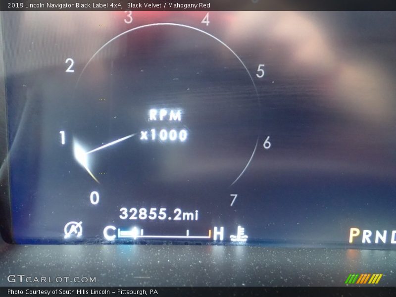 Black Velvet / Mahogany Red 2018 Lincoln Navigator Black Label 4x4