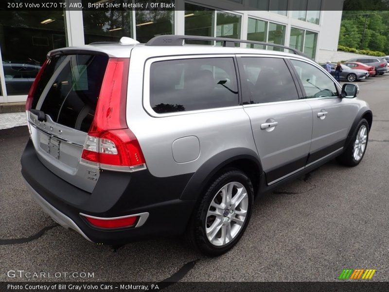 Bright Silver Metallic / Off Black 2016 Volvo XC70 T5 AWD