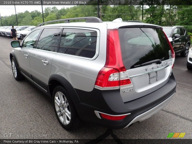 Bright Silver Metallic / Off Black 2016 Volvo XC70 T5 AWD