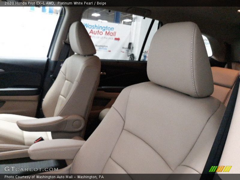 Platinum White Pearl / Beige 2020 Honda Pilot EX-L AWD