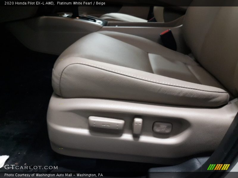 Platinum White Pearl / Beige 2020 Honda Pilot EX-L AWD
