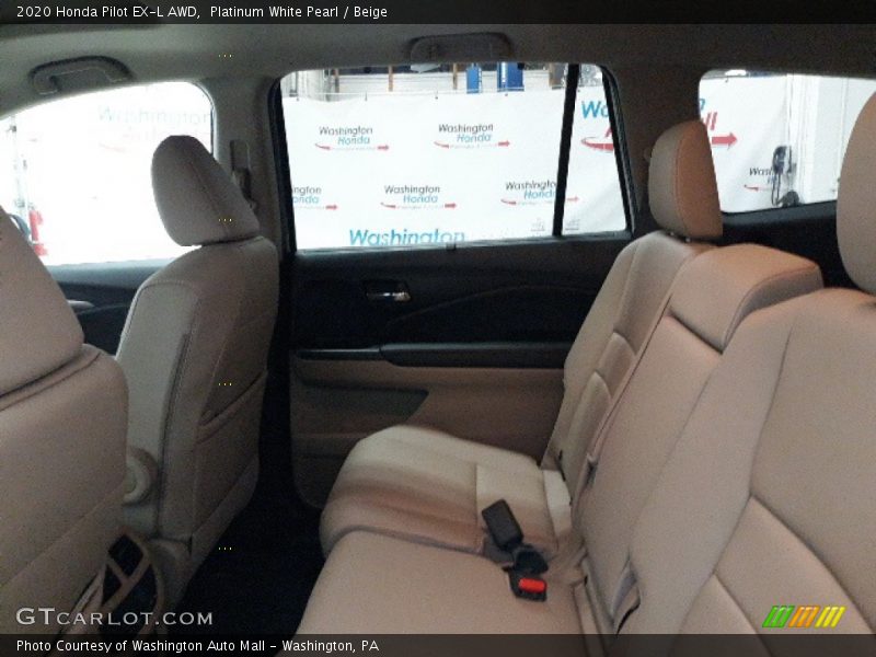 Platinum White Pearl / Beige 2020 Honda Pilot EX-L AWD