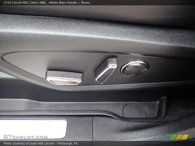 Infinite Black Metallic / Ebony 2019 Lincoln MKC Select AWD