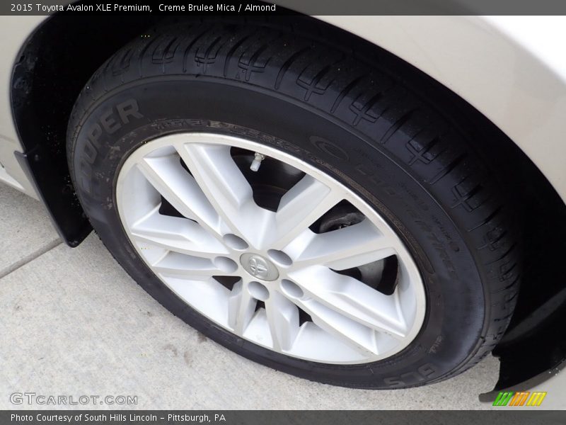 Creme Brulee Mica / Almond 2015 Toyota Avalon XLE Premium