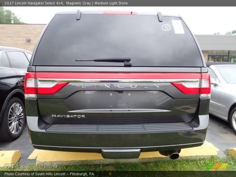 Magnetic Gray / Medium Light Stone 2017 Lincoln Navigator Select 4x4