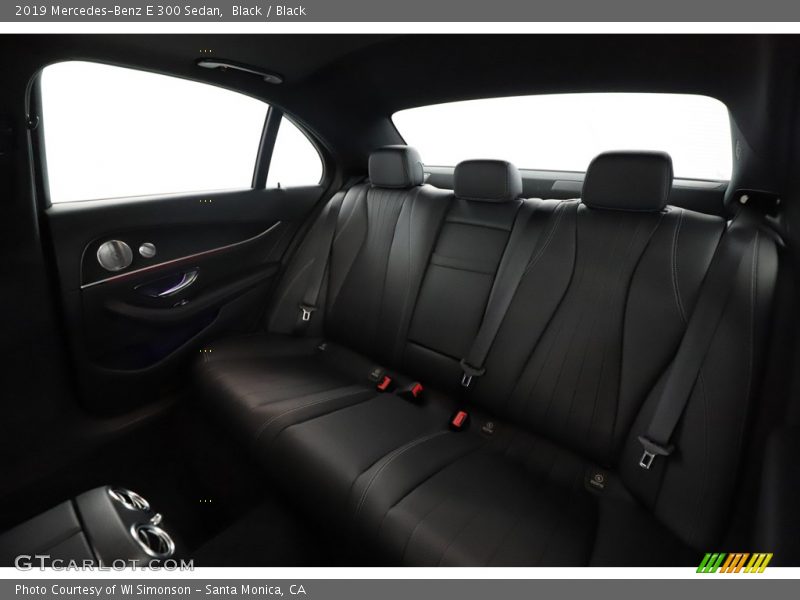 Black / Black 2019 Mercedes-Benz E 300 Sedan