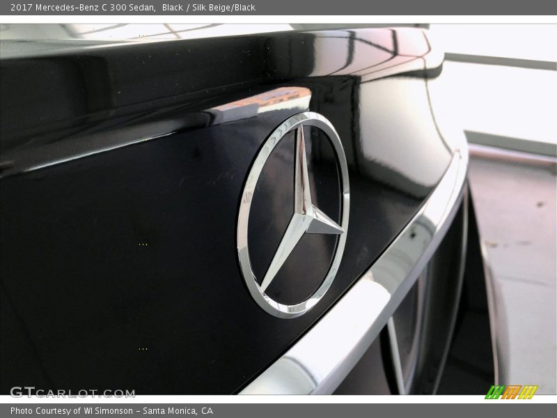 Black / Silk Beige/Black 2017 Mercedes-Benz C 300 Sedan