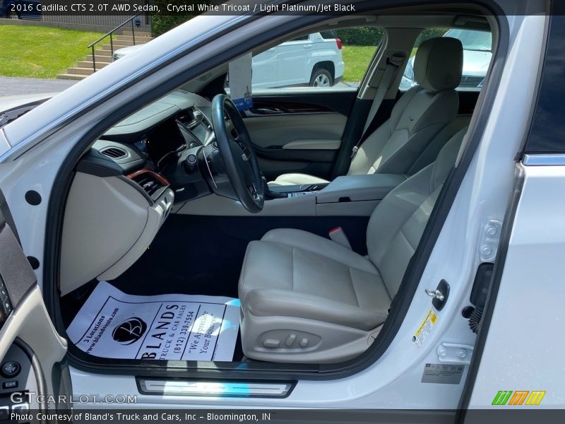 Front Seat of 2016 CTS 2.0T AWD Sedan
