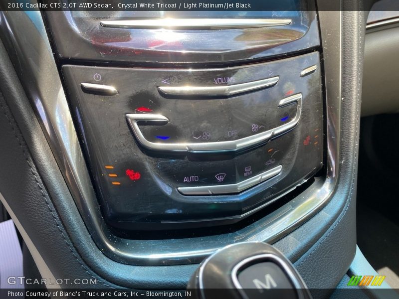 Crystal White Tricoat / Light Platinum/Jet Black 2016 Cadillac CTS 2.0T AWD Sedan