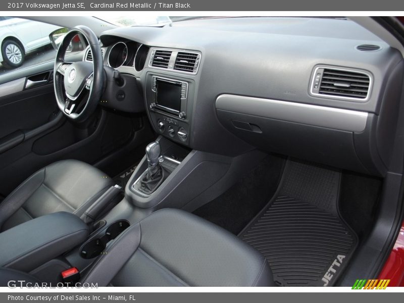Cardinal Red Metallic / Titan Black 2017 Volkswagen Jetta SE