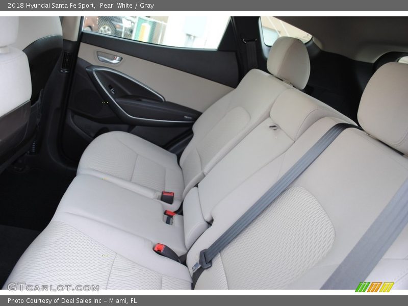 Pearl White / Gray 2018 Hyundai Santa Fe Sport