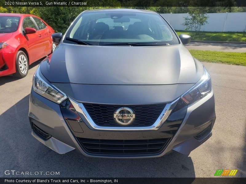 Gun Metallic / Charcoal 2020 Nissan Versa S