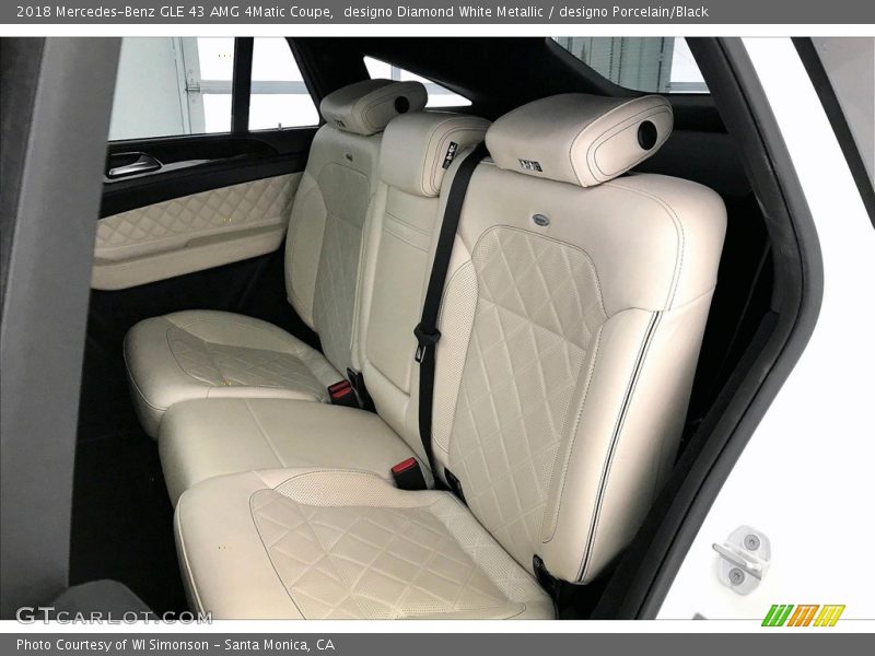 designo Diamond White Metallic / designo Porcelain/Black 2018 Mercedes-Benz GLE 43 AMG 4Matic Coupe