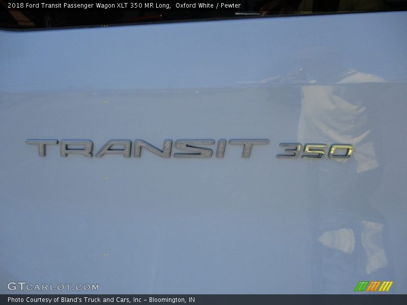 Oxford White / Pewter 2018 Ford Transit Passenger Wagon XLT 350 MR Long