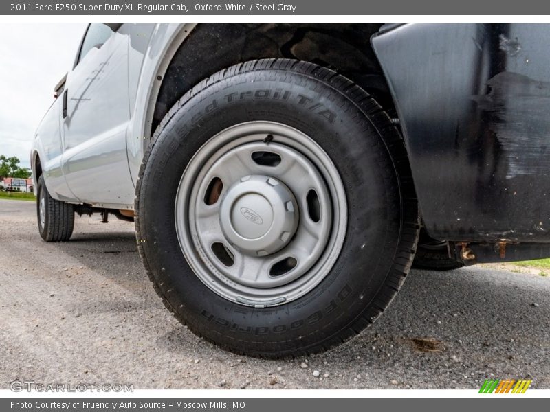 Oxford White / Steel Gray 2011 Ford F250 Super Duty XL Regular Cab