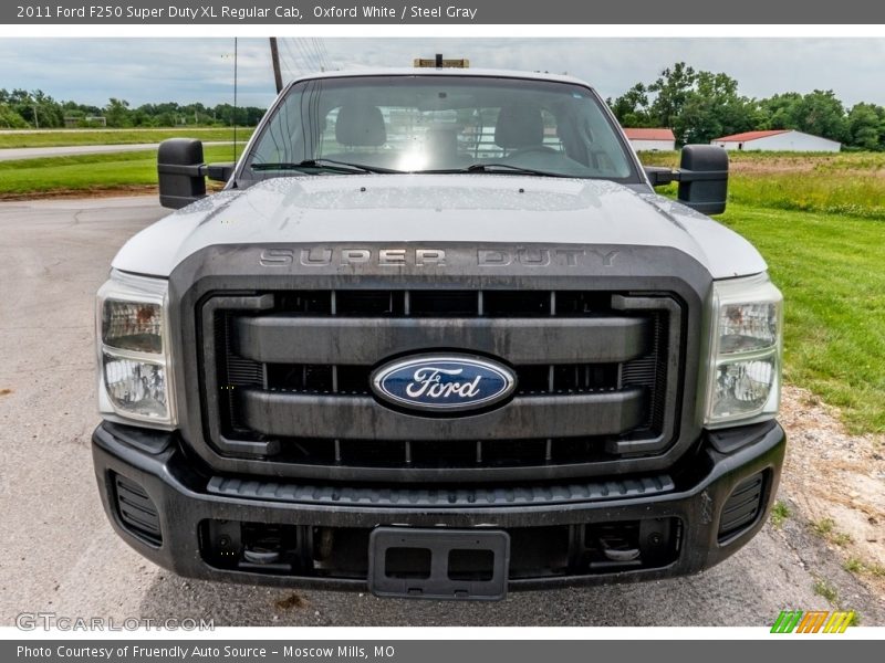 Oxford White / Steel Gray 2011 Ford F250 Super Duty XL Regular Cab