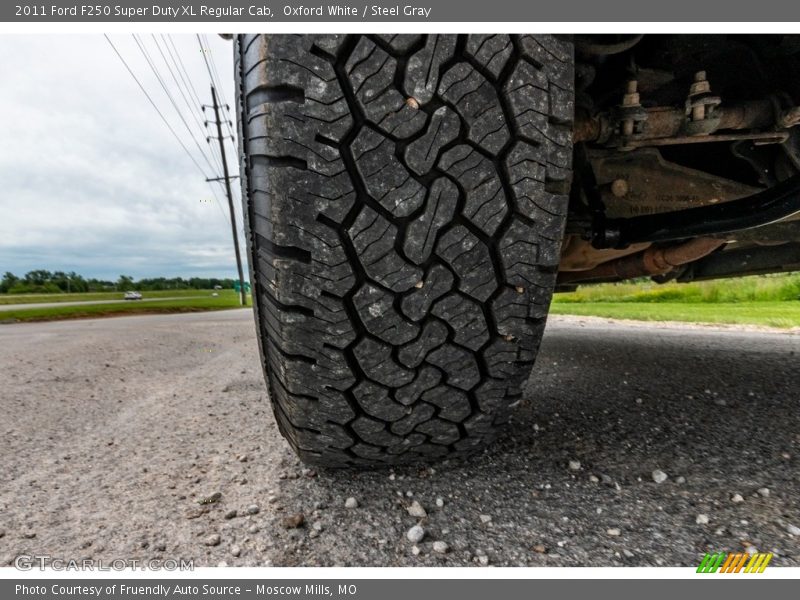 Oxford White / Steel Gray 2011 Ford F250 Super Duty XL Regular Cab
