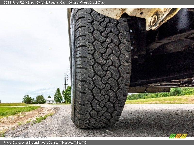 Oxford White / Steel Gray 2011 Ford F250 Super Duty XL Regular Cab