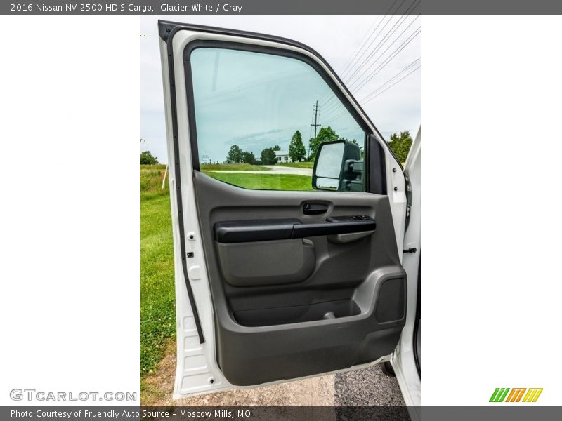 Glacier White / Gray 2016 Nissan NV 2500 HD S Cargo